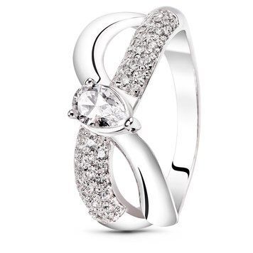 Серебряное кольцо с фианитами Валерия, 17, 52.8, 3.56