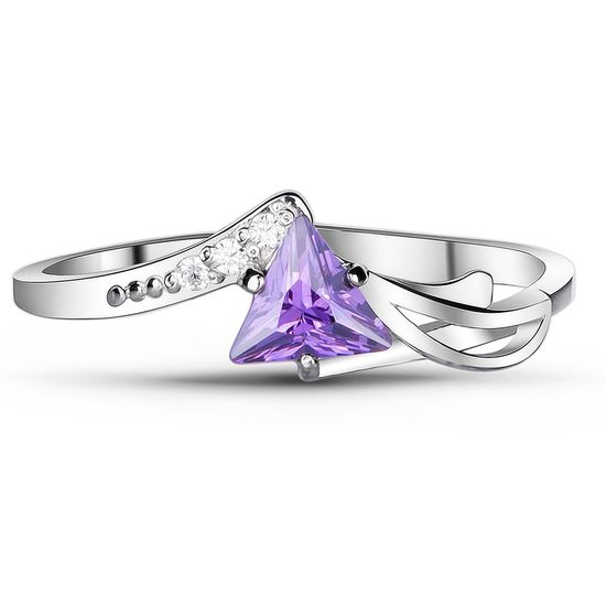 Серебряное кольцо с фиолетовым фианитом ФК348ЦАМ, 16, 50.3, 1.40