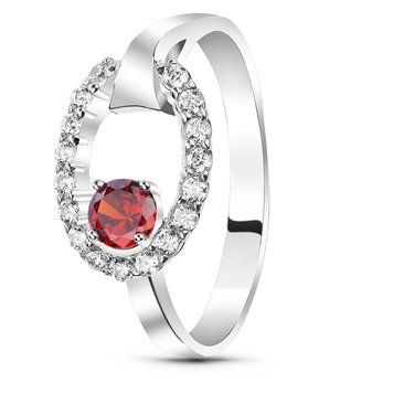 Серебряное кольцо с красным фианитом Капель, 17, 52.8, 2.70