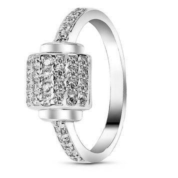 Серебряное кольцо с фианитами ФК195, 16, 50.3, 2.35