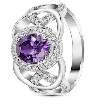 Серебряное кольцо с фиолетовым фианитом Винтаж, 16, 50.3, 3.96