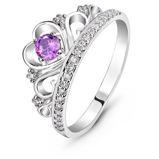 Серебряное кольцо с фиолетовым фианитом Корона, 15.5, 47.8, 2.30