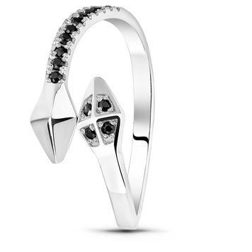 Серебряное кольцо с черным фианитом Ruvas fashion, 18, 56.6, 1.92